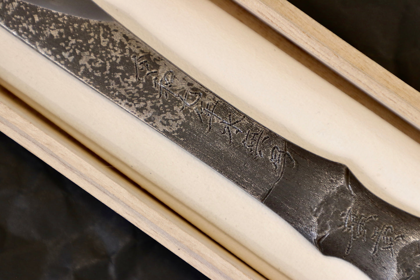 Dream Westen Kridashi Knife Right Hand